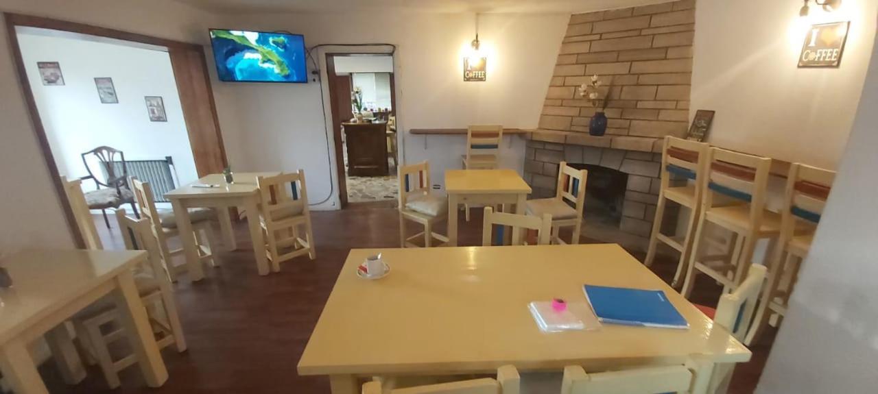 Hosteria Las Lilas Inn *